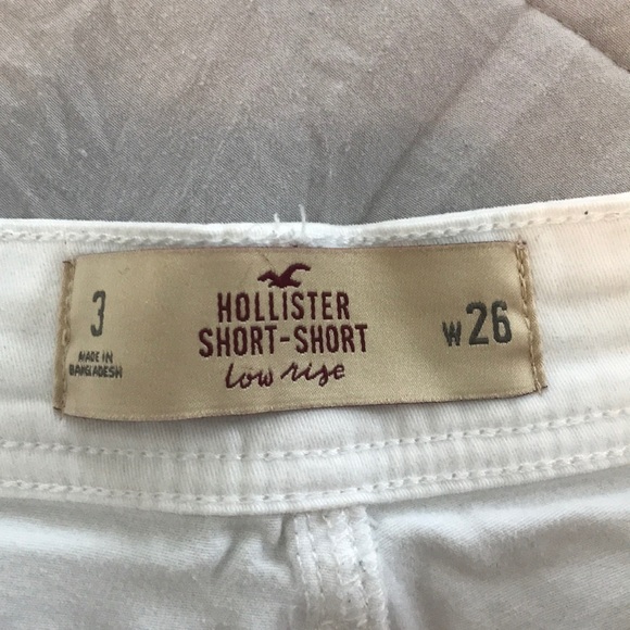 White shorts - Picture 3 of 3